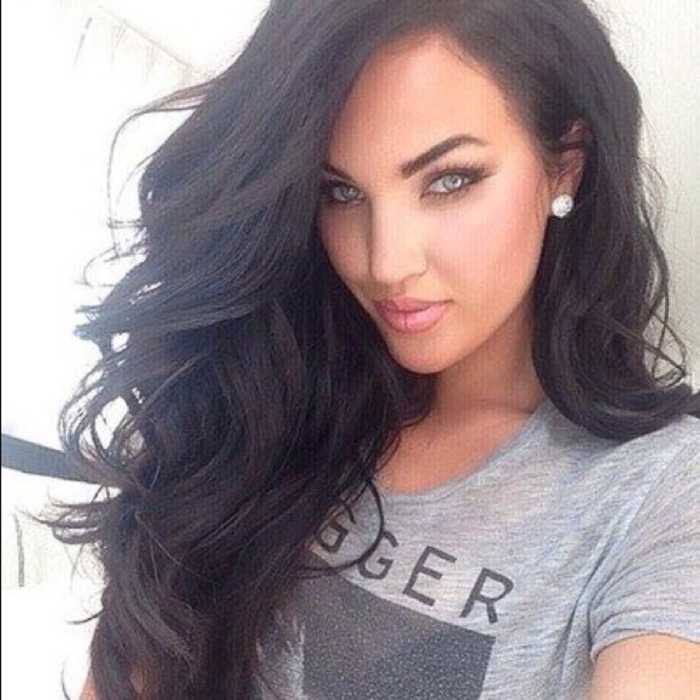 Shani 24” DARK BROWN LACE FRONT WIG *NWT* 🧡